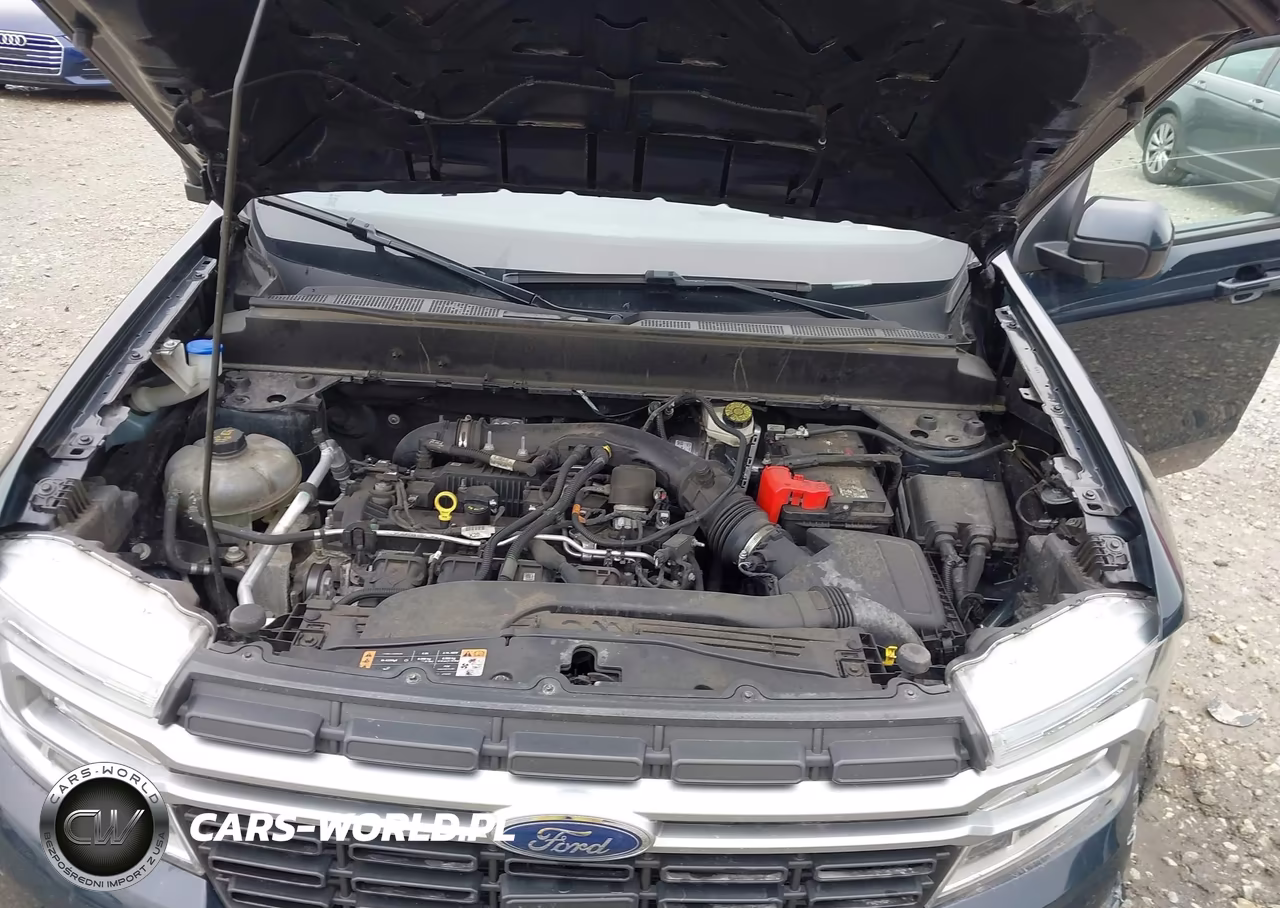 2023 Ford Maverick Lariat VIN:3FTTW8F90PRA02423 - 10