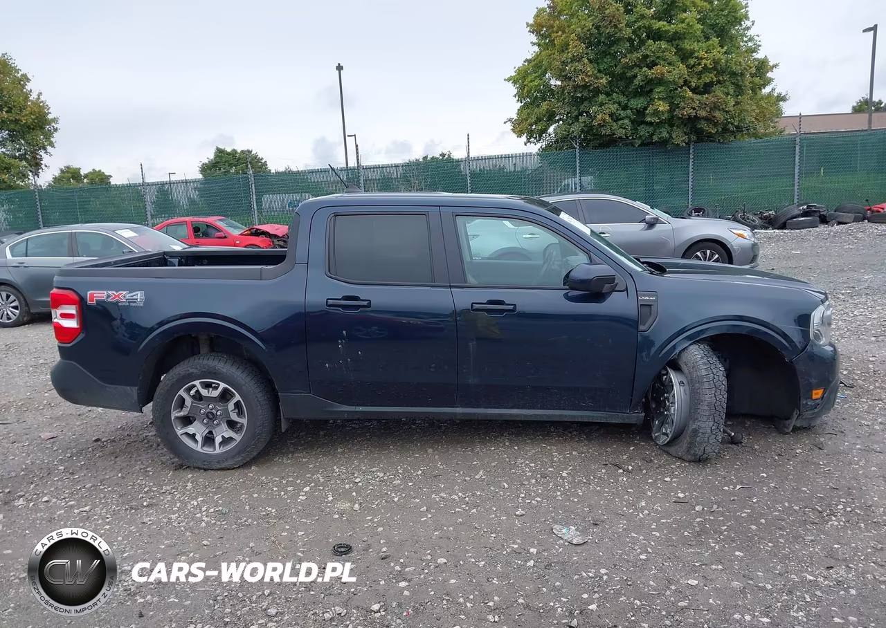 2023 Ford Maverick Lariat VIN:3FTTW8F90PRA02423 - 13