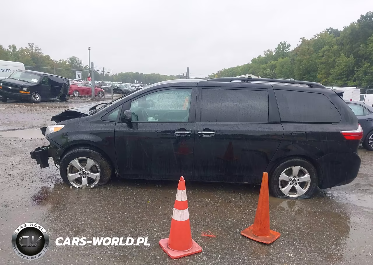2020 Toyota Sienna Le VIN:5TDKZ3DC2LS048105 - 14