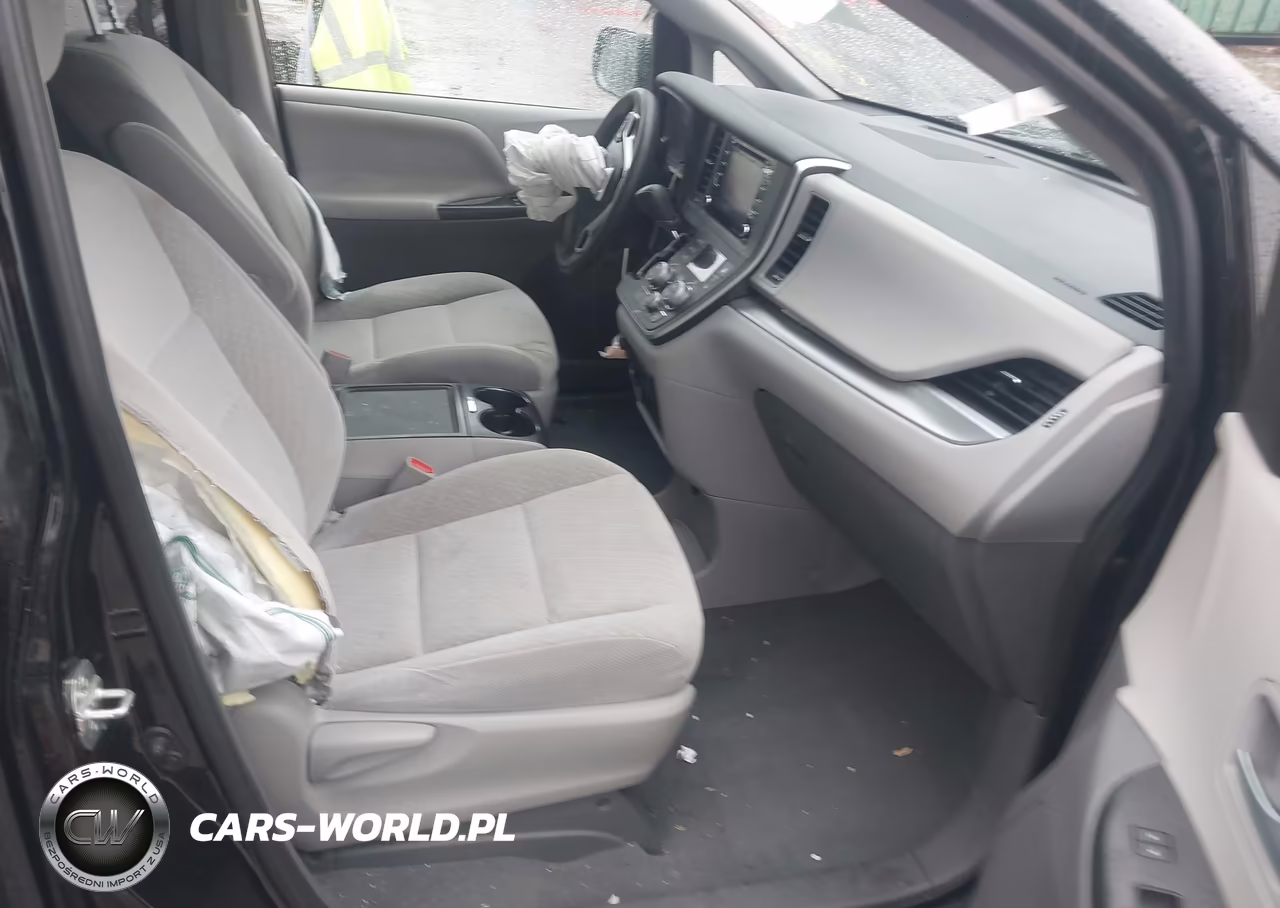 2020 Toyota Sienna Le VIN:5TDKZ3DC2LS048105 - 5