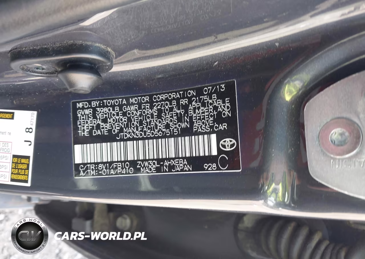2013 Toyota Prius Two VIN:JTDKN3DU5D5675151 - 9