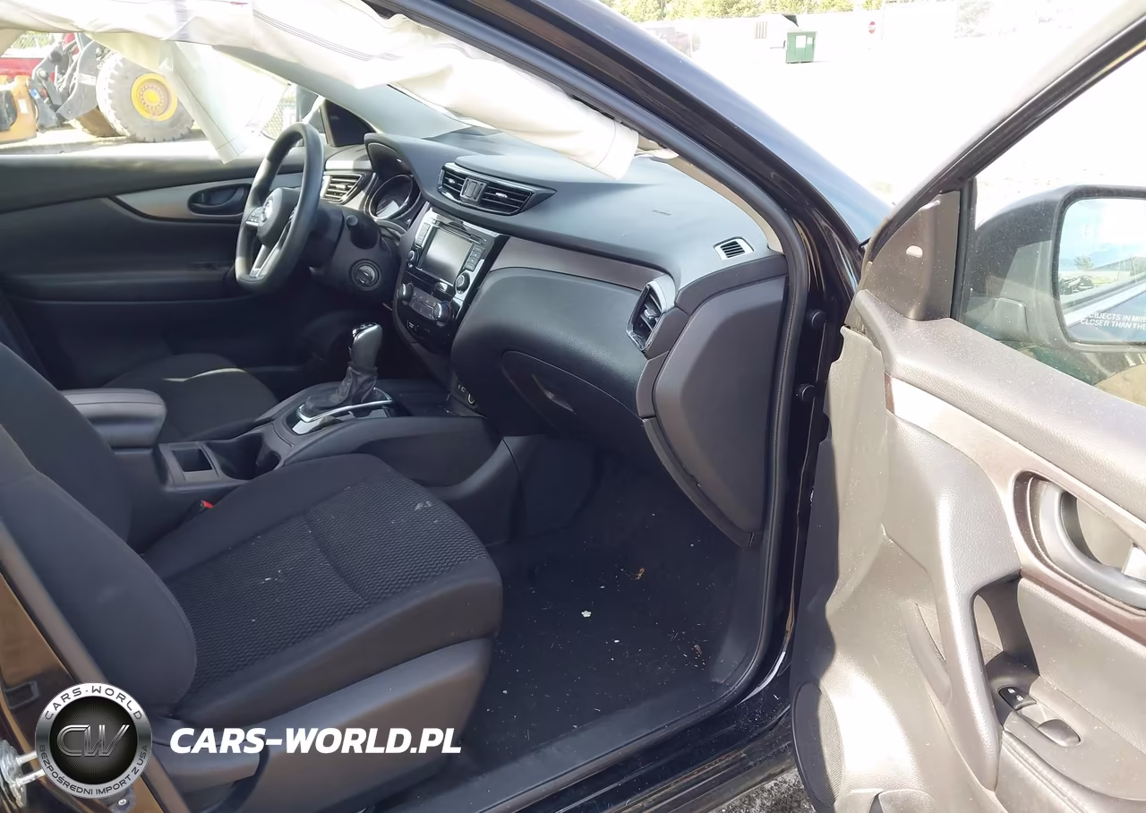 2019 Nissan Rogue Sport S VIN:JN1BJ1CR1KW348320 - 5