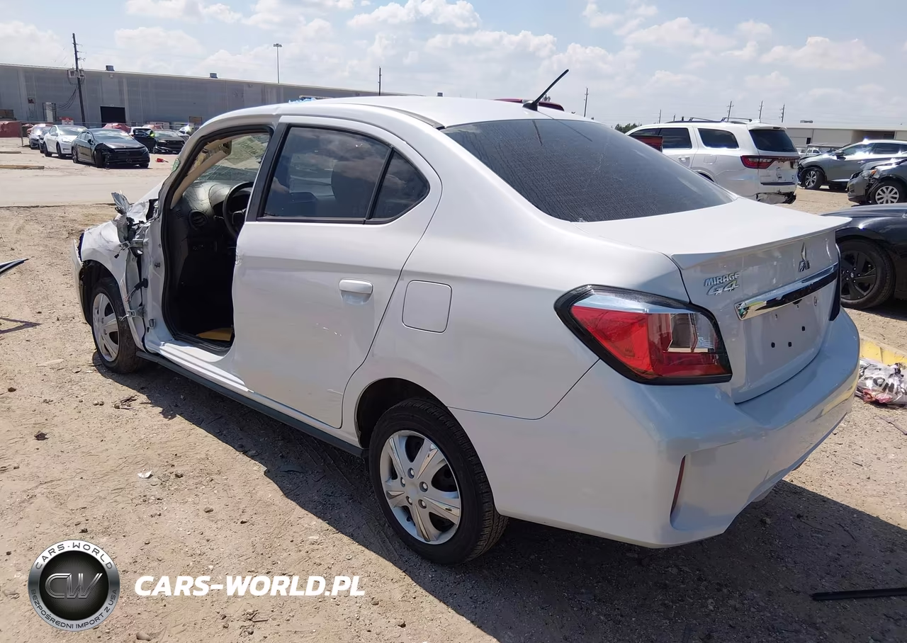 2024 Mitsubishi Mirage G4 Black Edition-Es-Le VIN:ML32FUFJXRHF17390 - 3