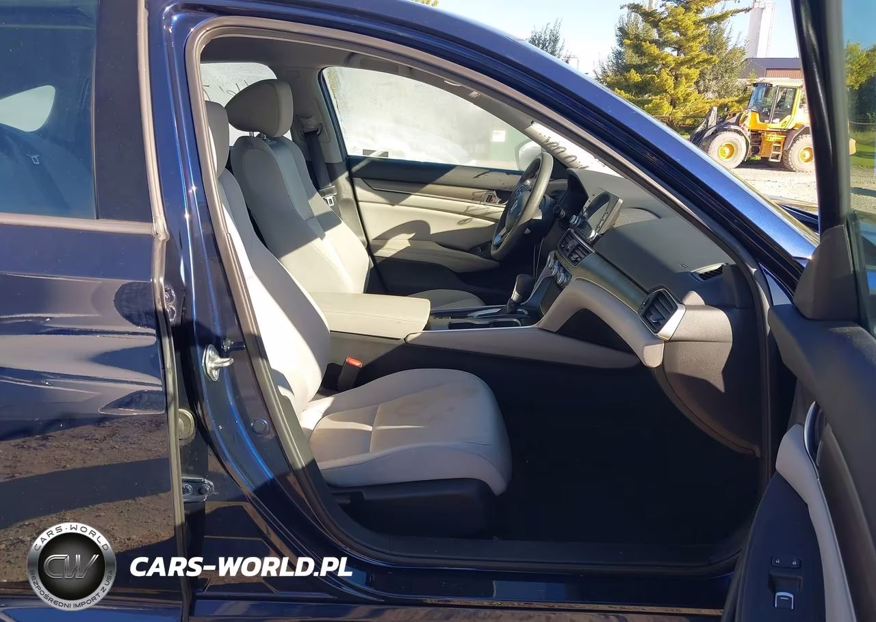 2018 Honda Accord Lx VIN:1HGCV1F16JA125151 - 5