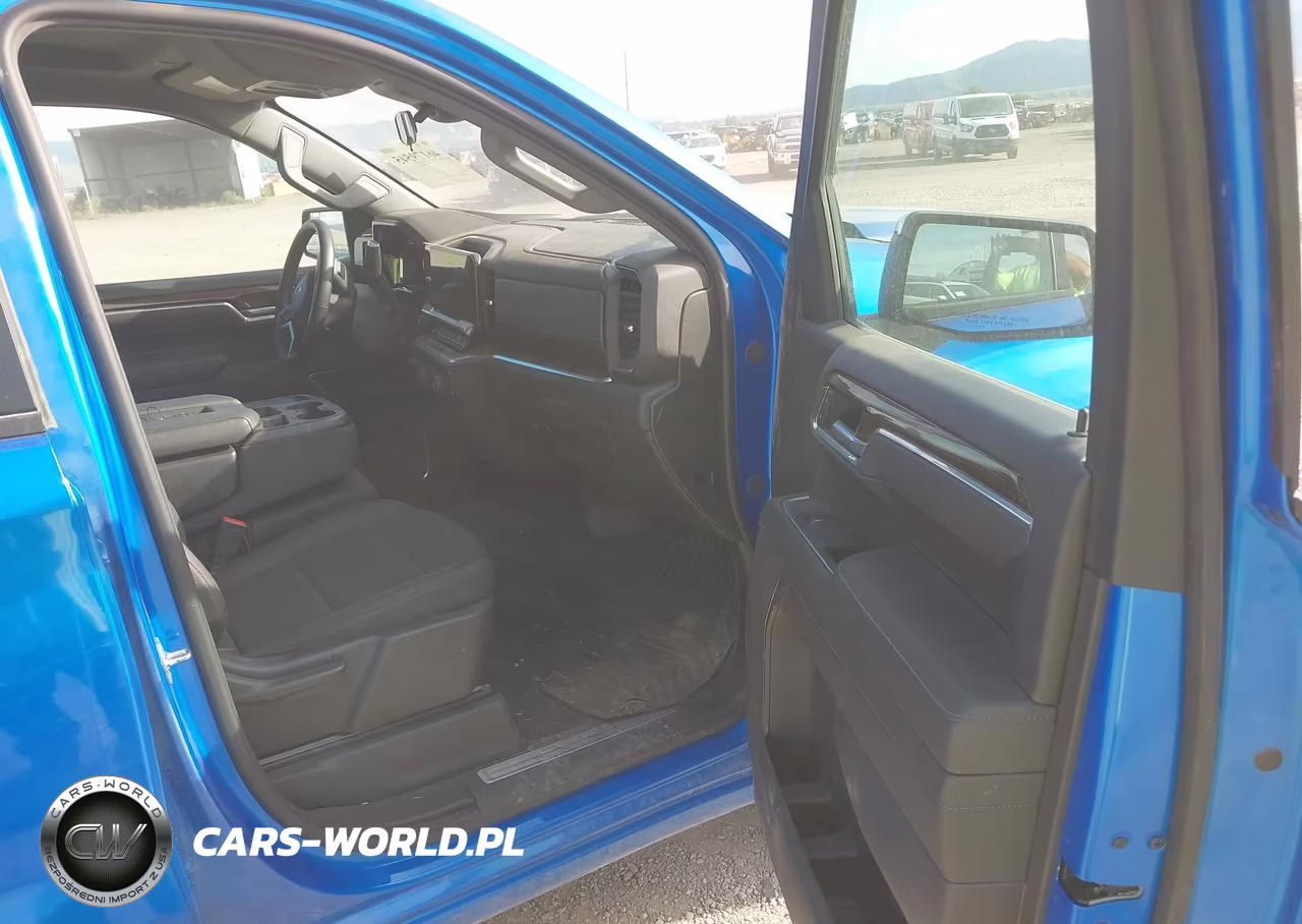 2026 Chevrolet Silverado 1500 4Wd Standard Bed Lt VIN:1GCUKDEDXTZ134951 - 5