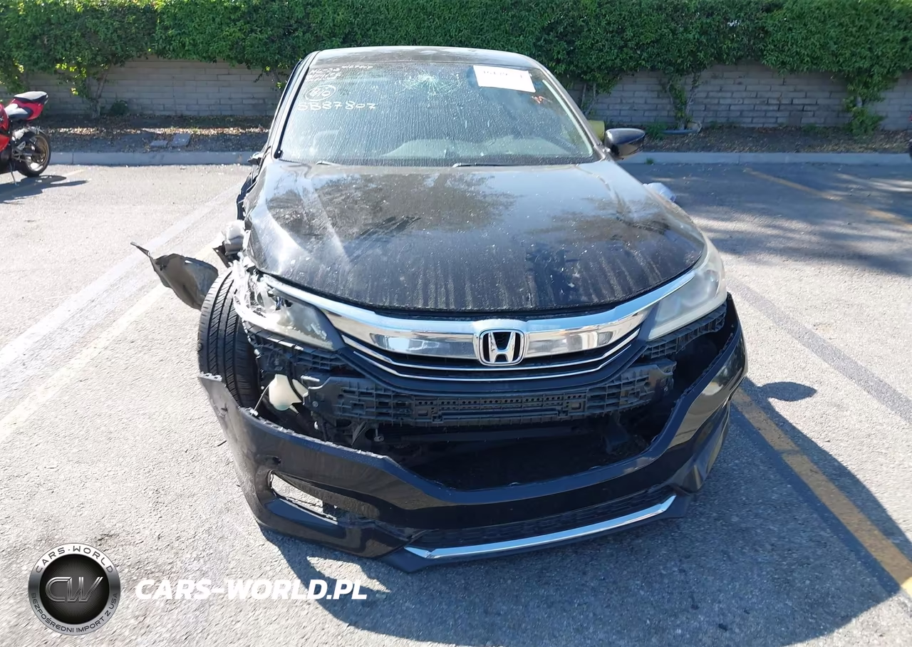 2017 Honda Accord Sport VIN:1HGCR2F53HA009123 - 12