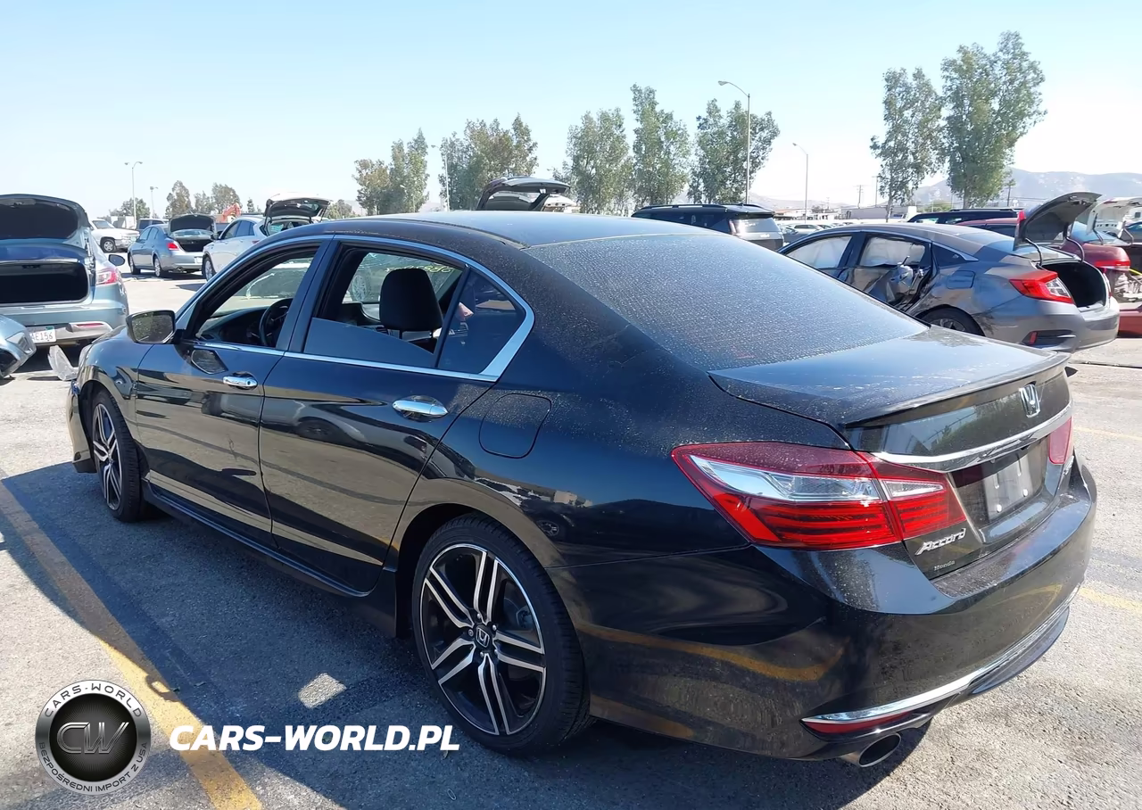 2017 Honda Accord Sport VIN:1HGCR2F53HA009123 - 3