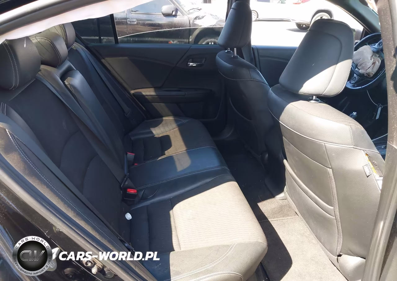 2017 Honda Accord Sport VIN:1HGCR2F53HA009123 - 8