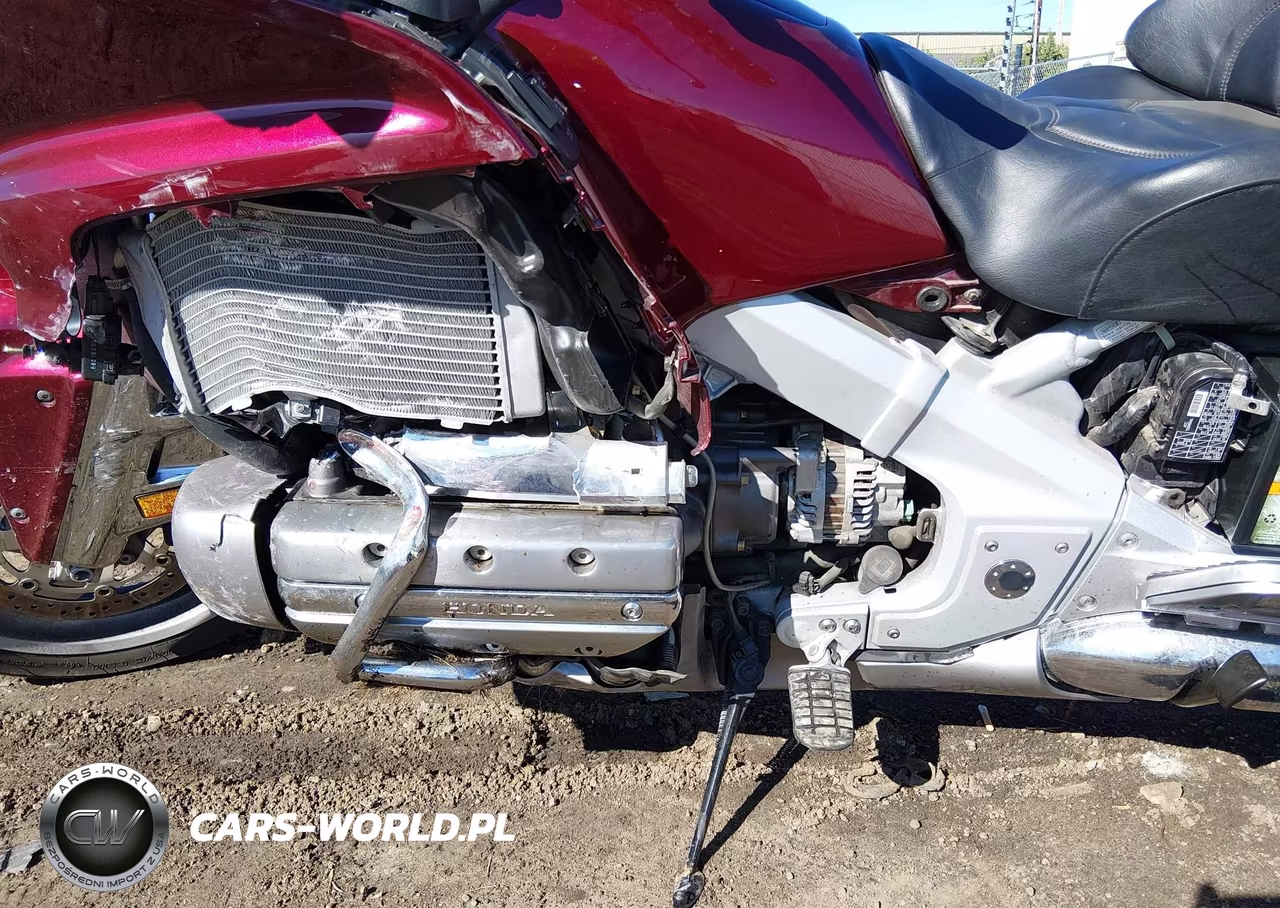 2005 Honda Gl1800 VIN:1HFSC47055A410605 - 9