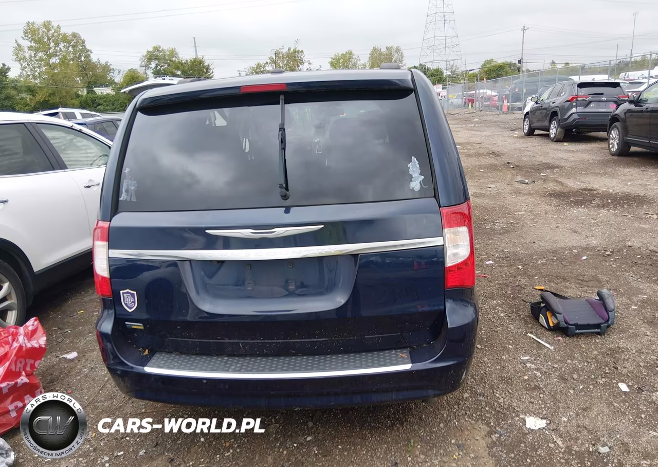 2014 Chrysler Town & Country Touring VIN:2C4RC1BG0ER437914 - 17