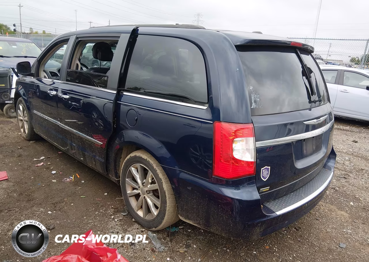 2014 Chrysler Town & Country Touring VIN:2C4RC1BG0ER437914 - 3