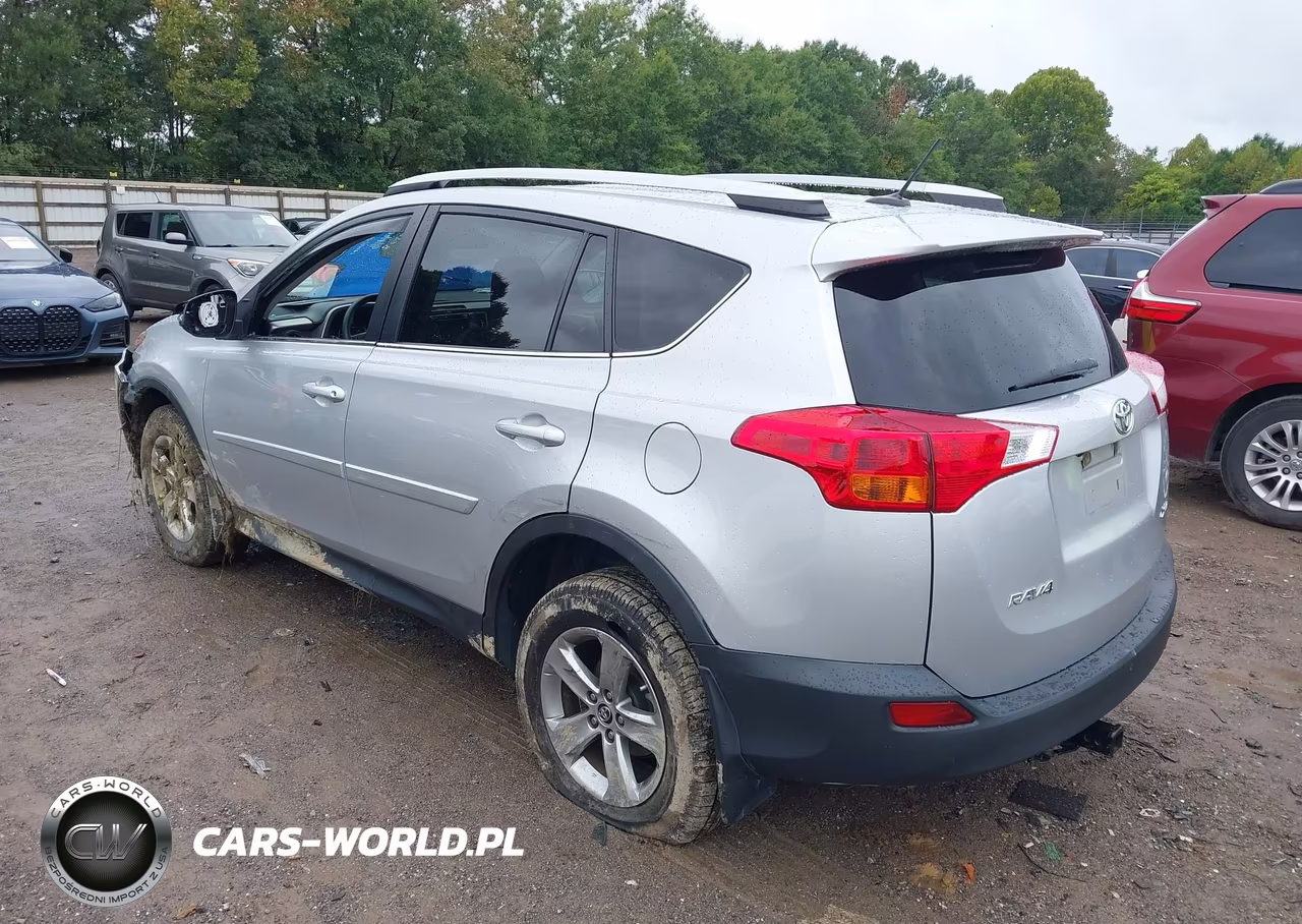 2015 Toyota Rav4 Xle VIN:2T3WFREV9FW215494 - 3