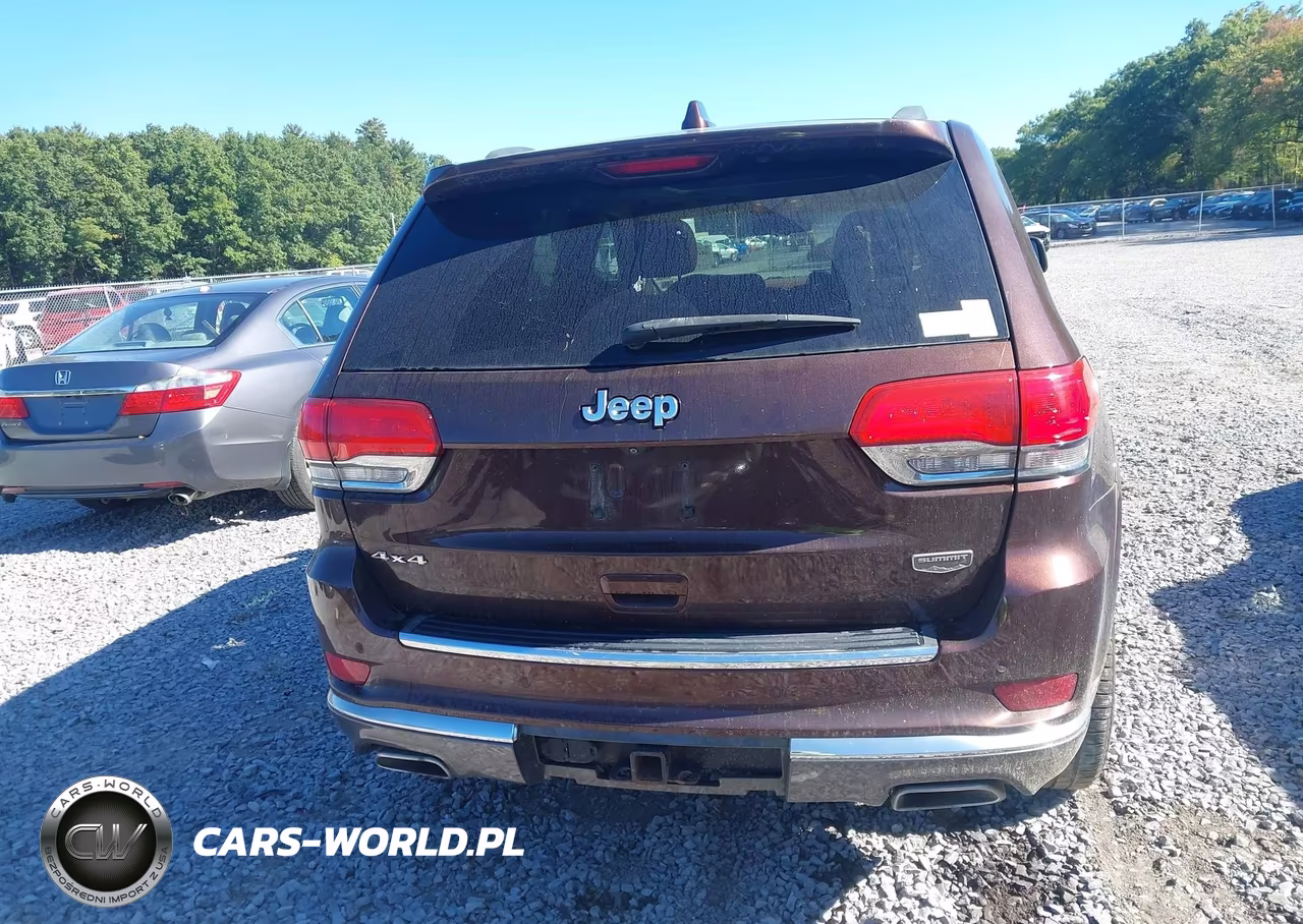 2015 Jeep Grand Cherokee Summit VIN:1C4RJFJG2FC918892 - 16