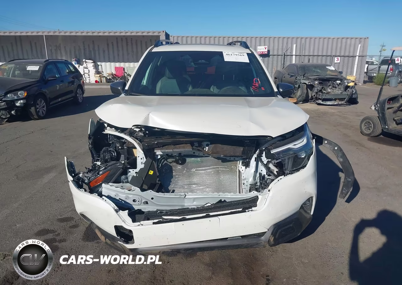 2026 Subaru Forester Premium VIN:4S4SLDB68T3094135 - 12