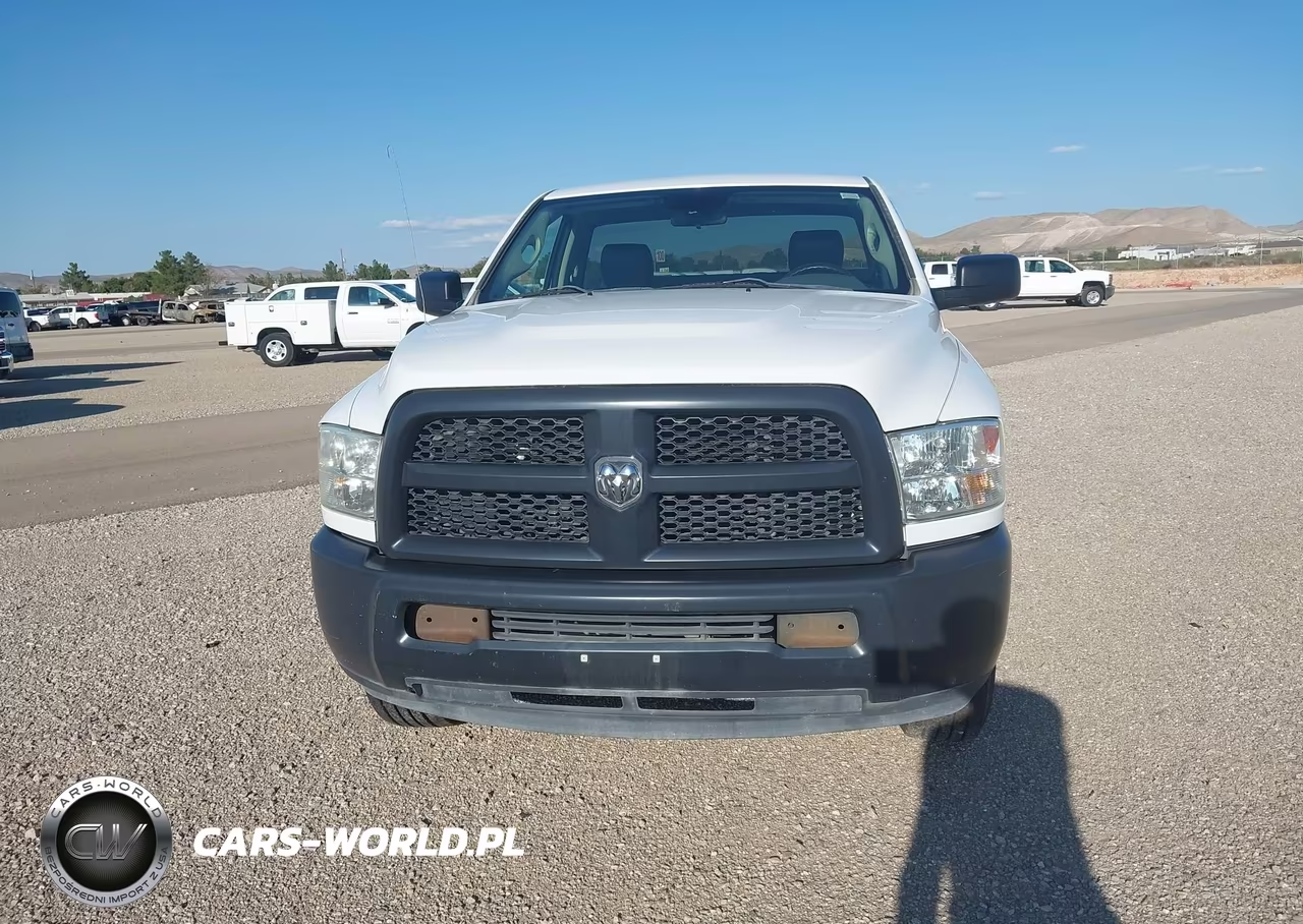 2015 Ram 2500 Tradesman VIN:3C7WR4ATXFG704794 - 12