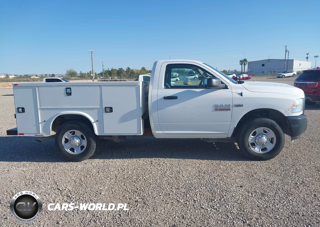 2015 Ram 2500 Tradesman VIN:3C7WR4ATXFG704794 - 13