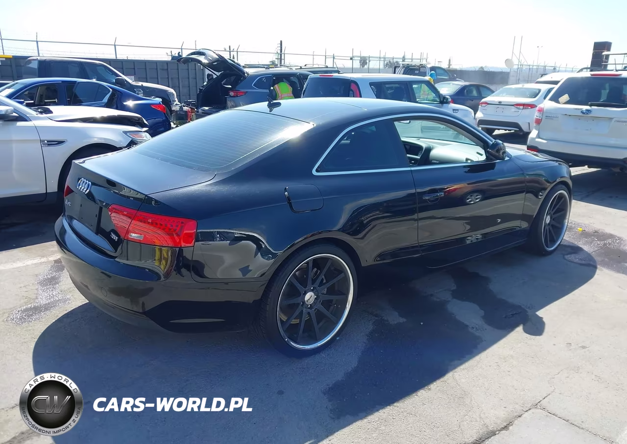 2013 Audi A5 2.0T Premium VIN:WAUGFAFR9DA052734 - 4