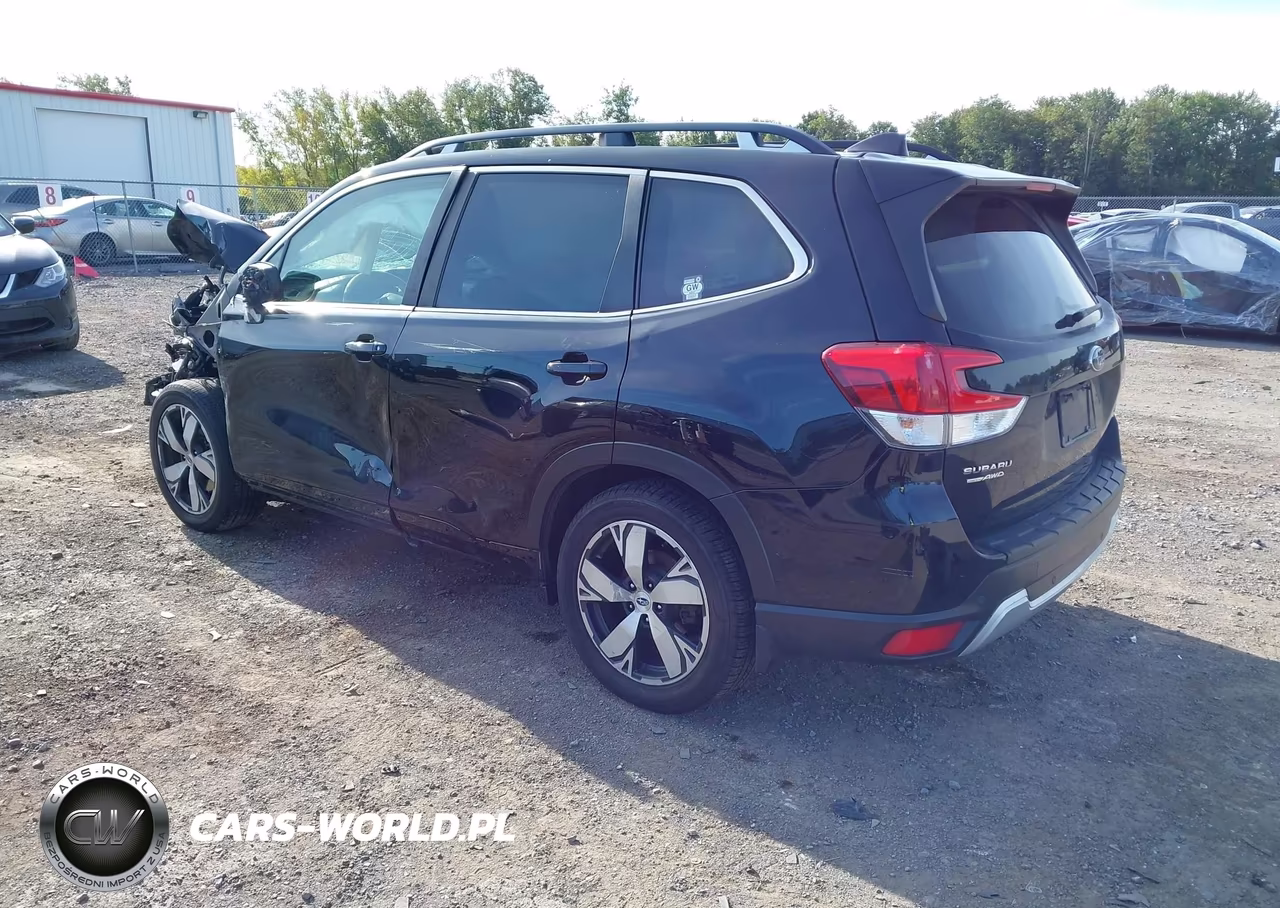 2020 Subaru Forester Touring VIN:JF2SKAXC0LH447766 - 3