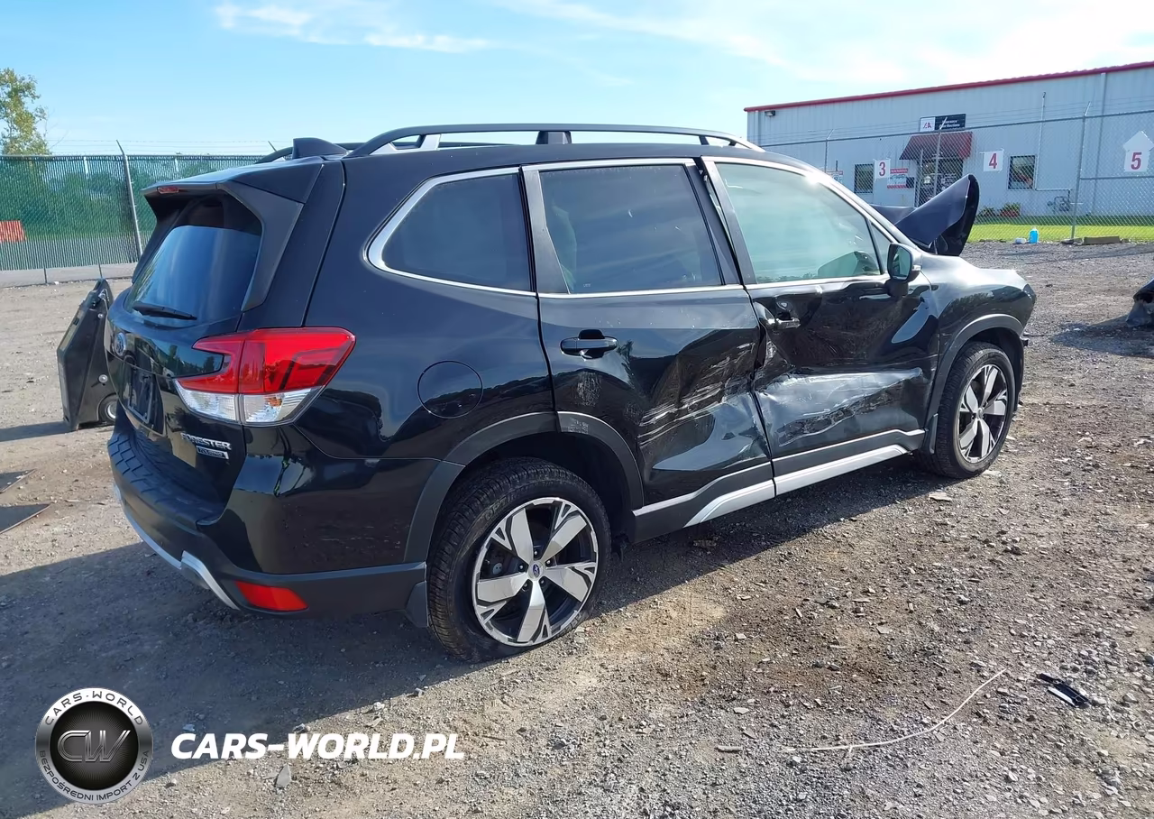 2020 Subaru Forester Touring VIN:JF2SKAXC0LH447766 - 4