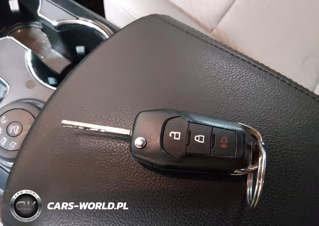 2018 Ford Explorer VIN:1FM5K8B81JGC45413 - 10