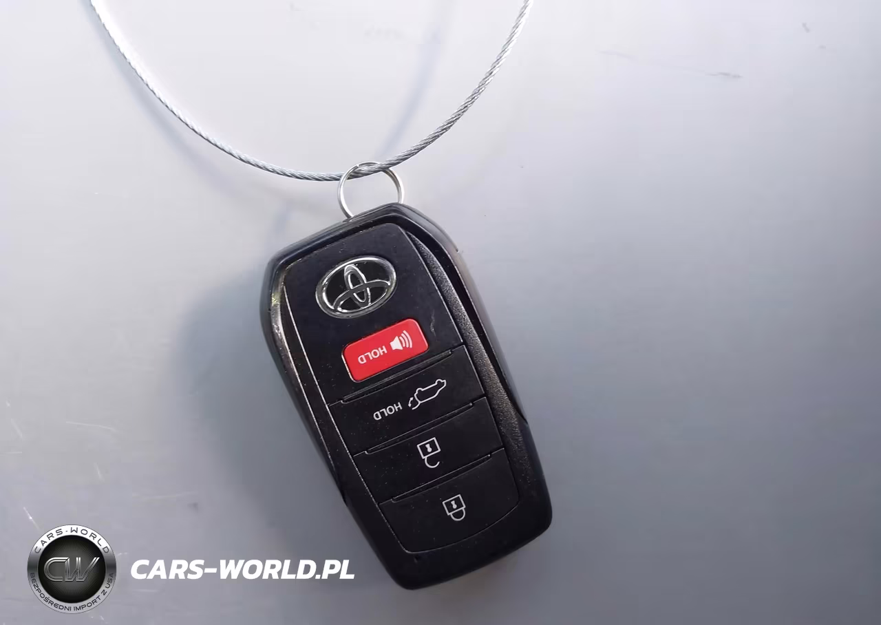 2025 Toyota Prius Limited Awd-E VIN:JTDADABU3S3027404 - 11