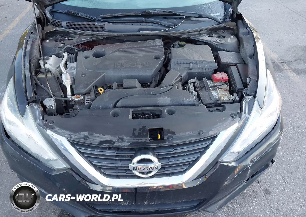 2016 Nissan Altima 2.5 S VIN:1N4AL3APXGN370786 - 10