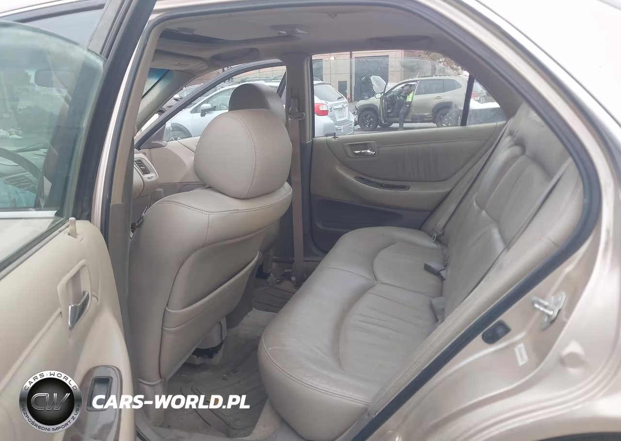 2001 Honda Accord 3.0 Ex VIN:1HGCG16501A083153 - 8