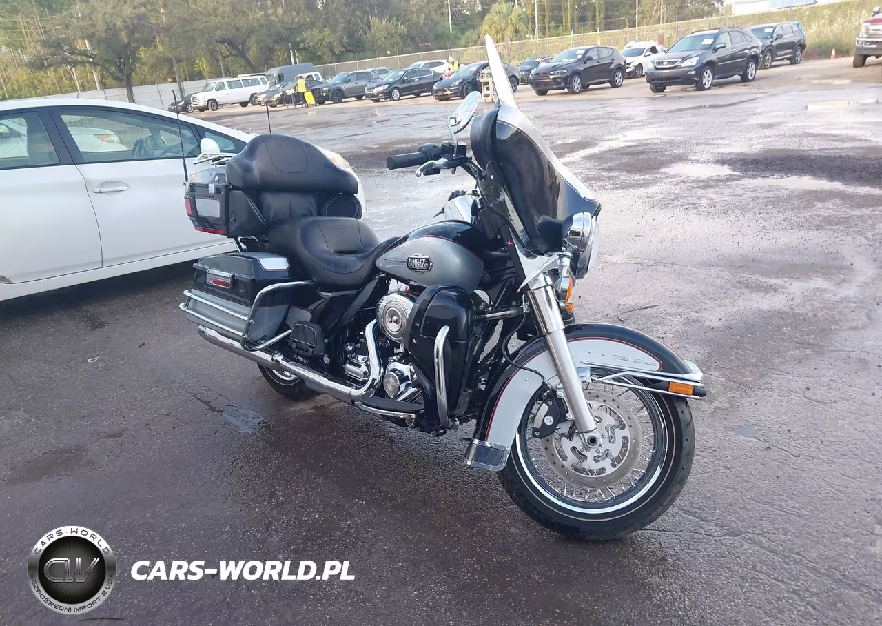 2010 Harley-Davidson Flhtcu