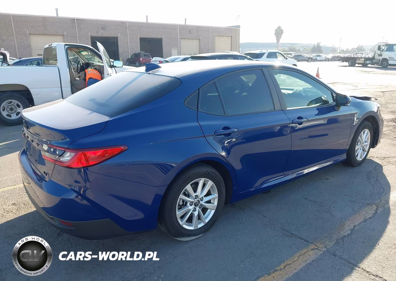 2025 Toyota Camry Le VIN:4T1DBADK1SU034629 - 4