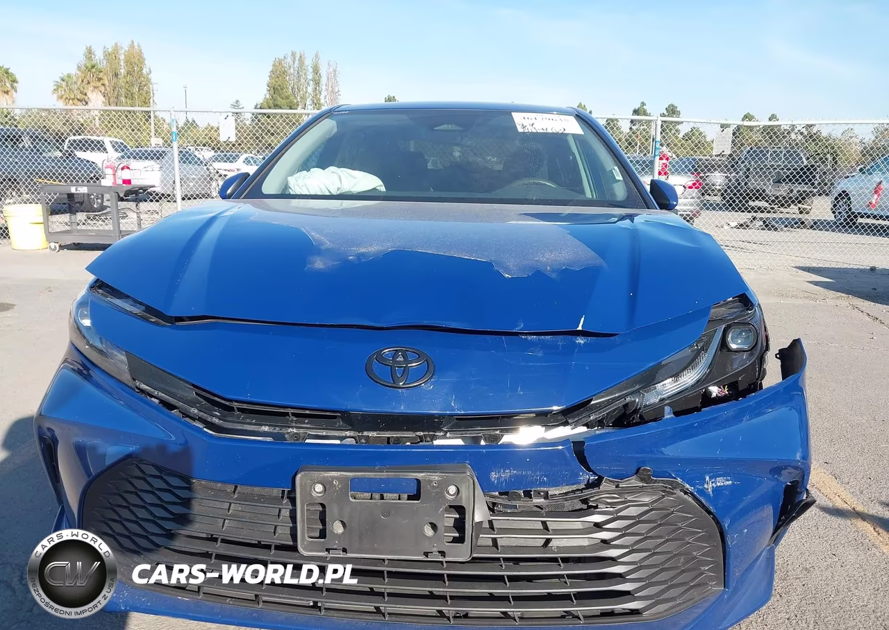 2025 Toyota Camry Le VIN:4T1DBADK1SU034629 - 6
