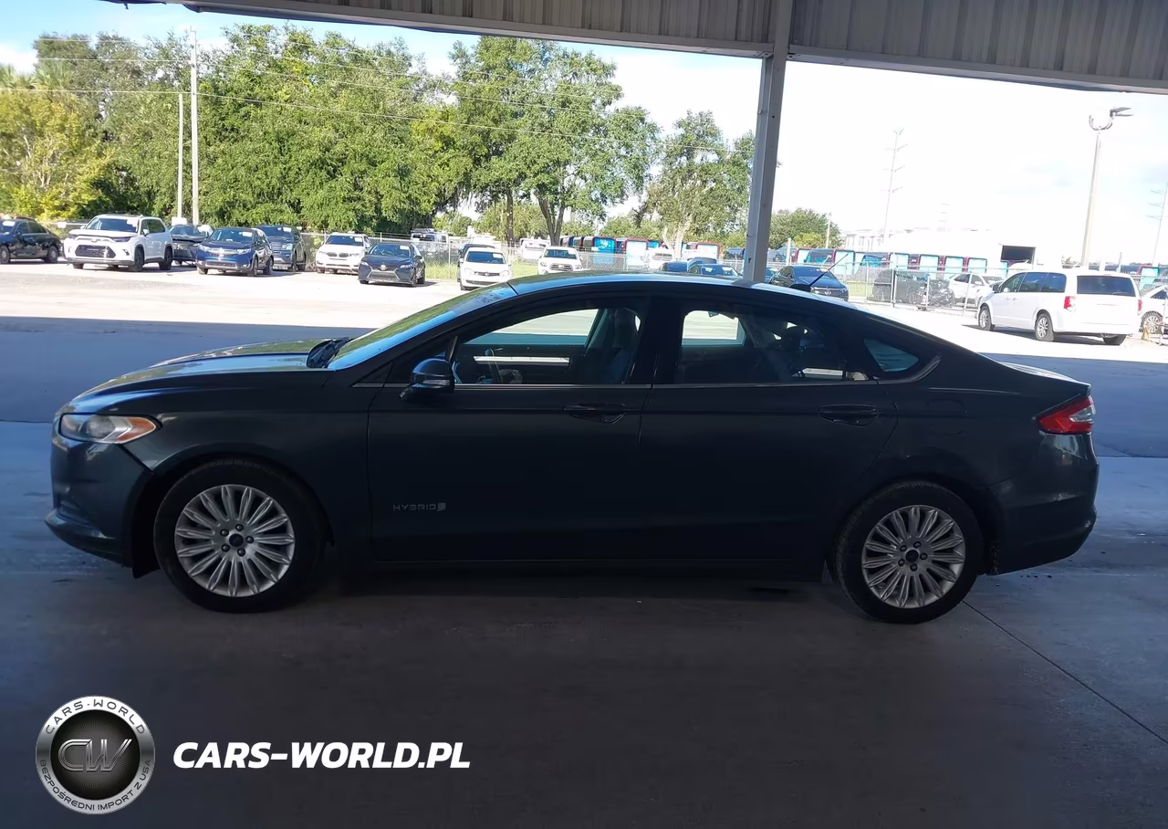2015 Ford Fusion Hybrid Se VIN:3FA6P0LUXFR266287 - 15