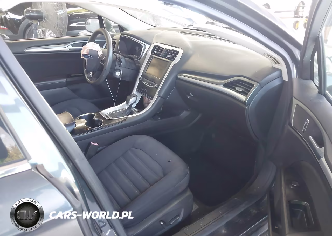 2015 Ford Fusion Hybrid Se VIN:3FA6P0LUXFR266287 - 5