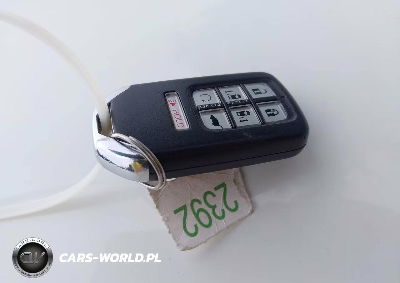 2019 Honda Odyssey Touring VIN:5FNRL6H81KB030611 - 11