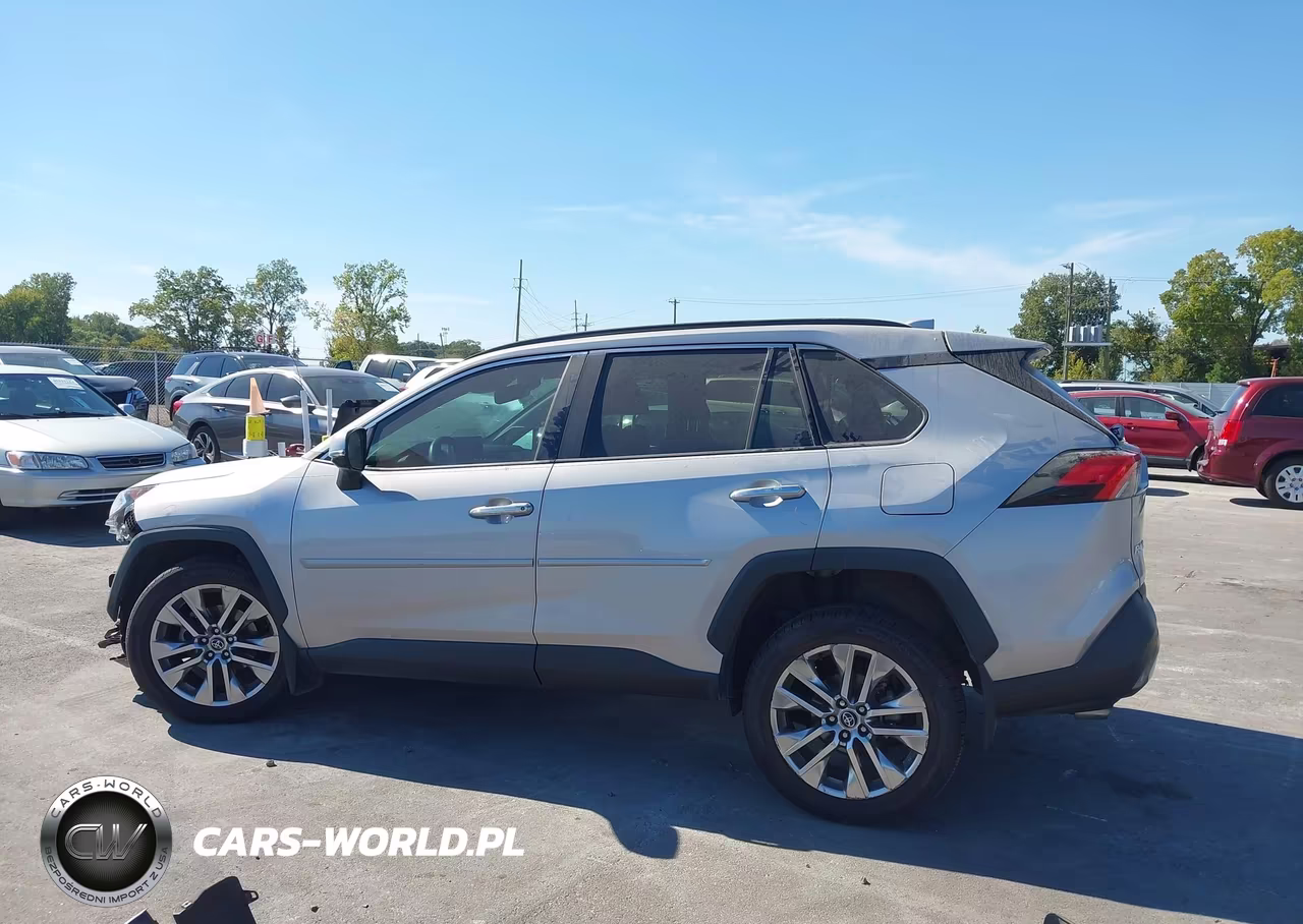 2020 Toyota Rav4 Limited VIN:2T3Y1RFV3LC044812 - 14