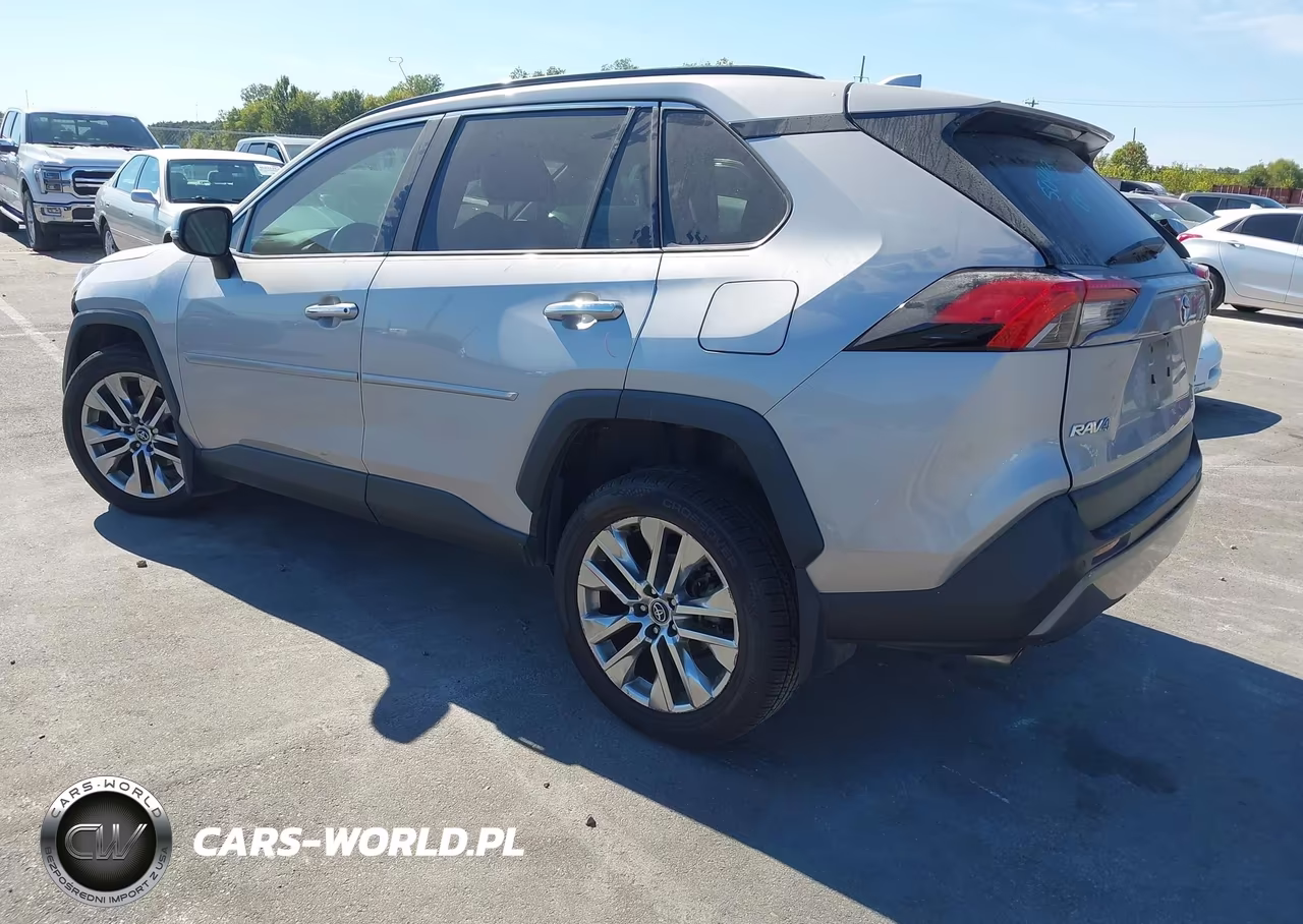 2020 Toyota Rav4 Limited VIN:2T3Y1RFV3LC044812 - 3