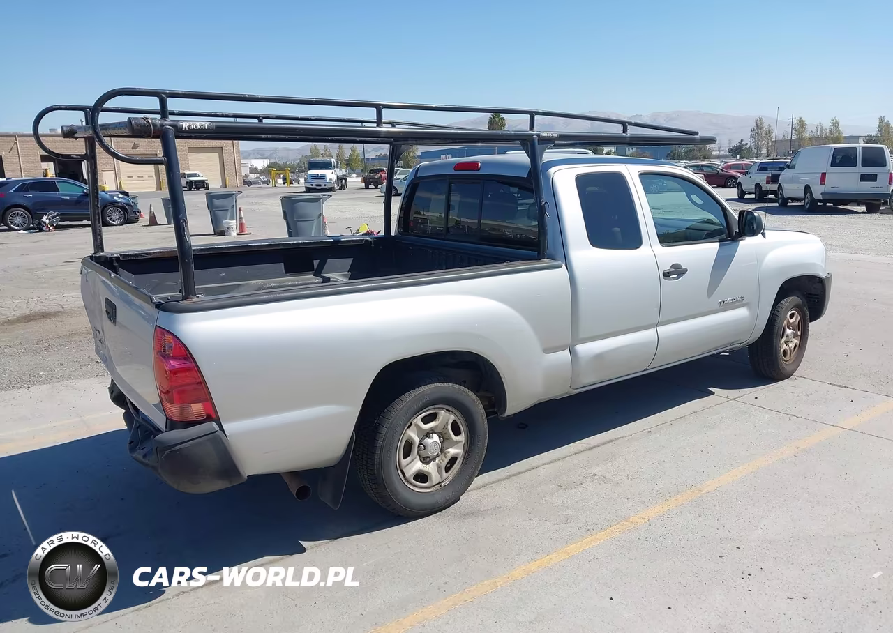 2005 Toyota Tacoma VIN:5TETX22N15Z105215 - 4