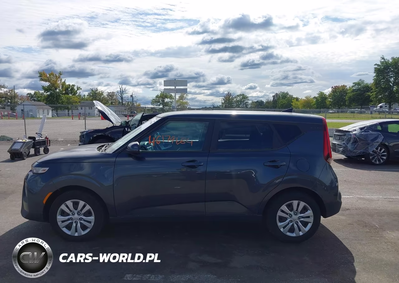 2020 Kia Soul Lx VIN:KNDJ23AU8L7102112 - 14