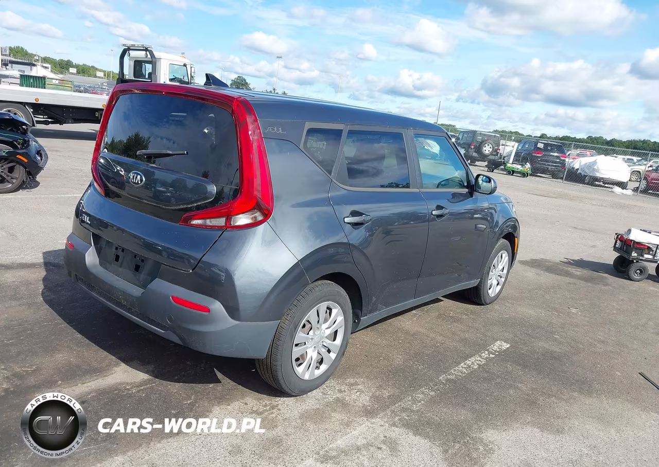 2020 Kia Soul Lx VIN:KNDJ23AU8L7102112 - 4