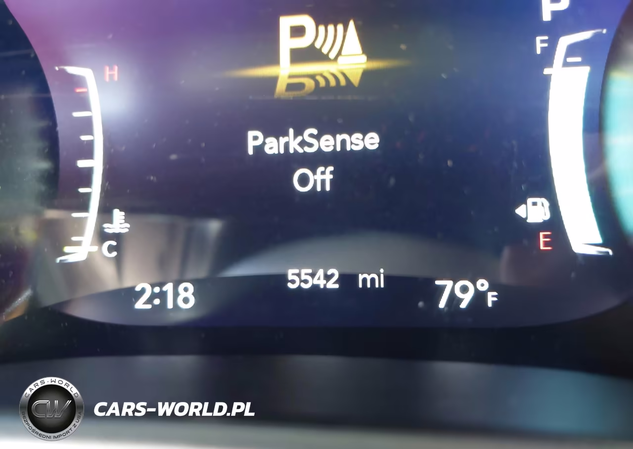 2027 Chrysler Pacifica VIN:2C4RC1BG8VR562675 - 16