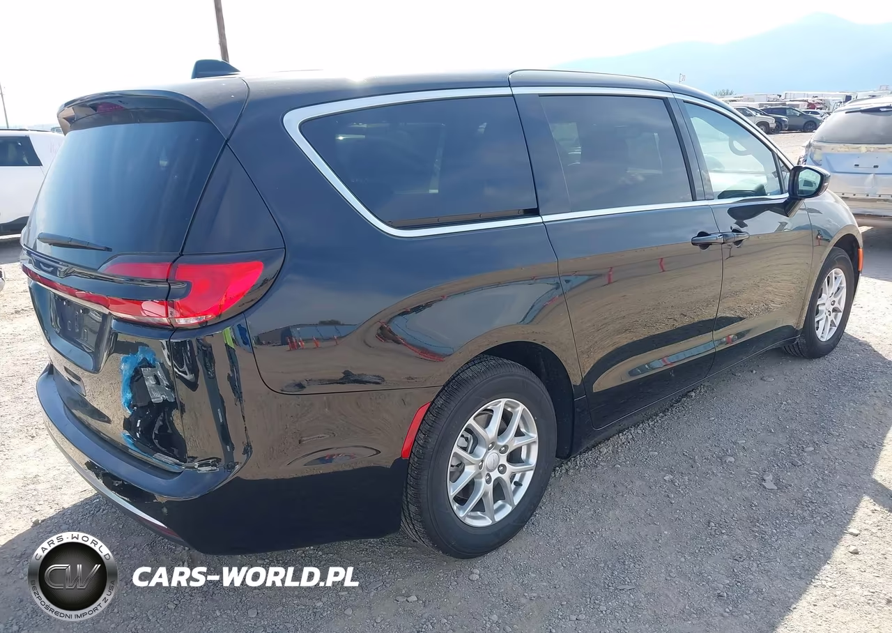 2027 Chrysler Pacifica VIN:2C4RC1BG8VR562675 - 4