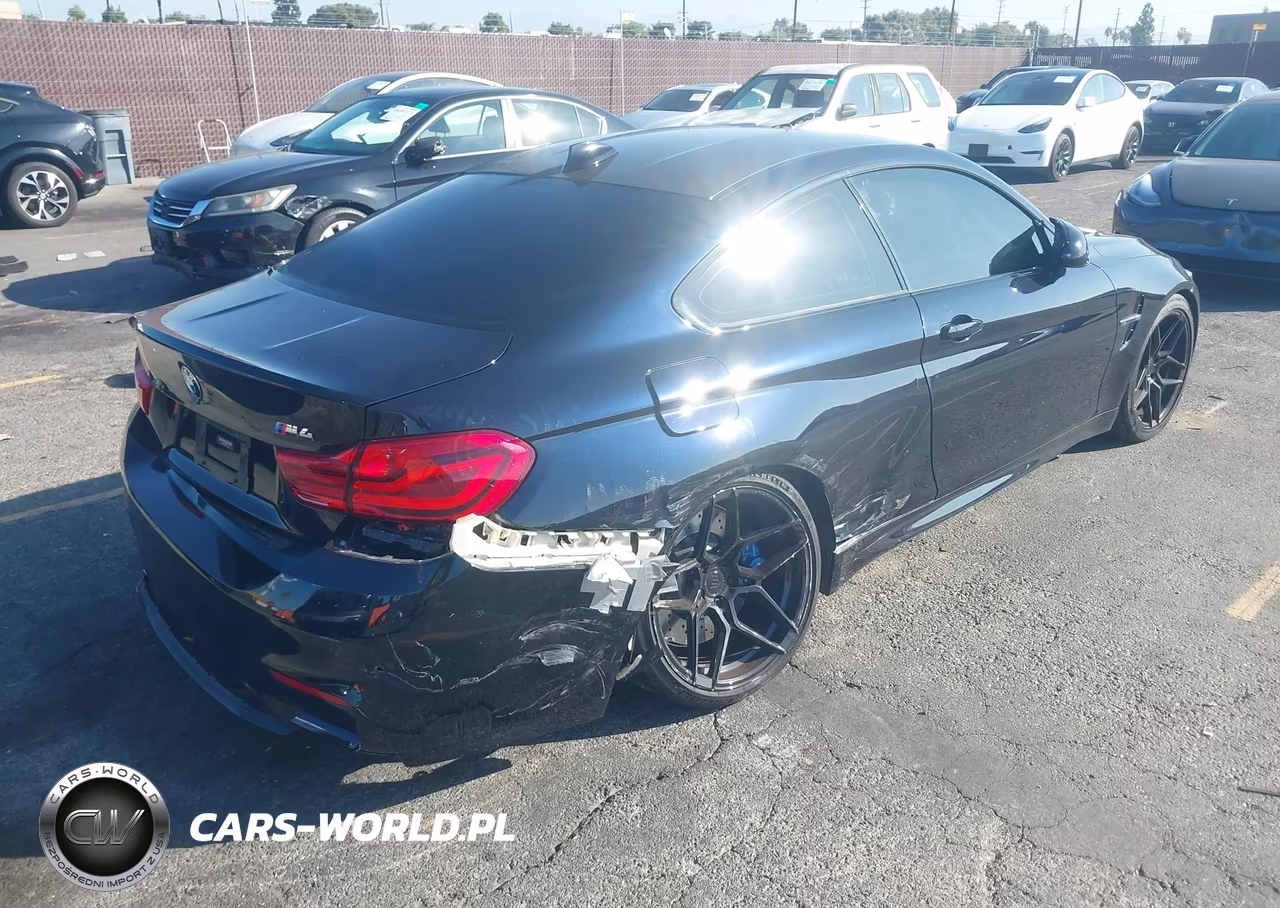 2019 BMW M4 VIN:WBS4Y9C55KAG67743 - 4