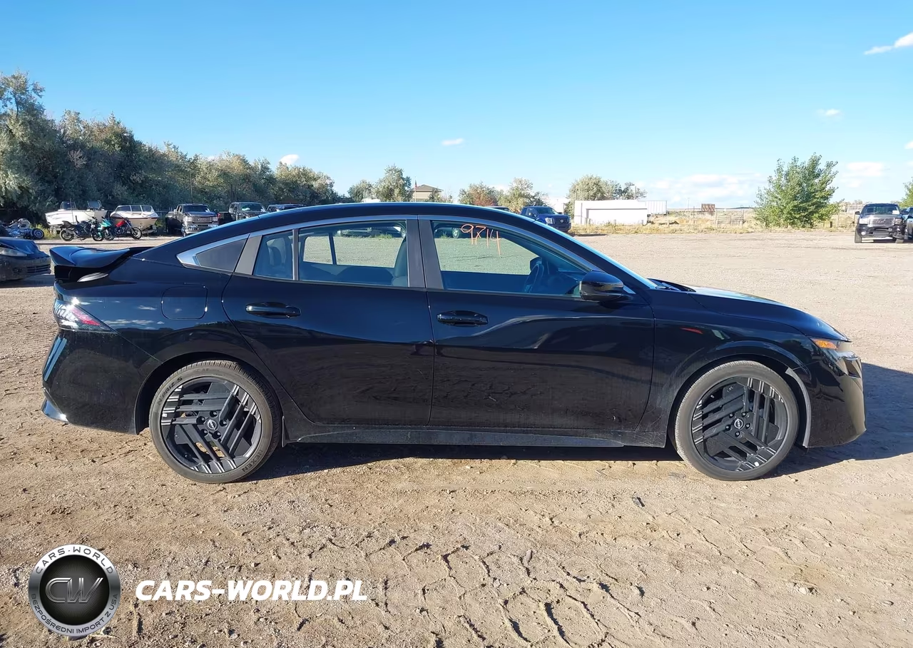 2026 Nissan Sentra Sr VIN:3N1AB9DV6TY247111 - 14
