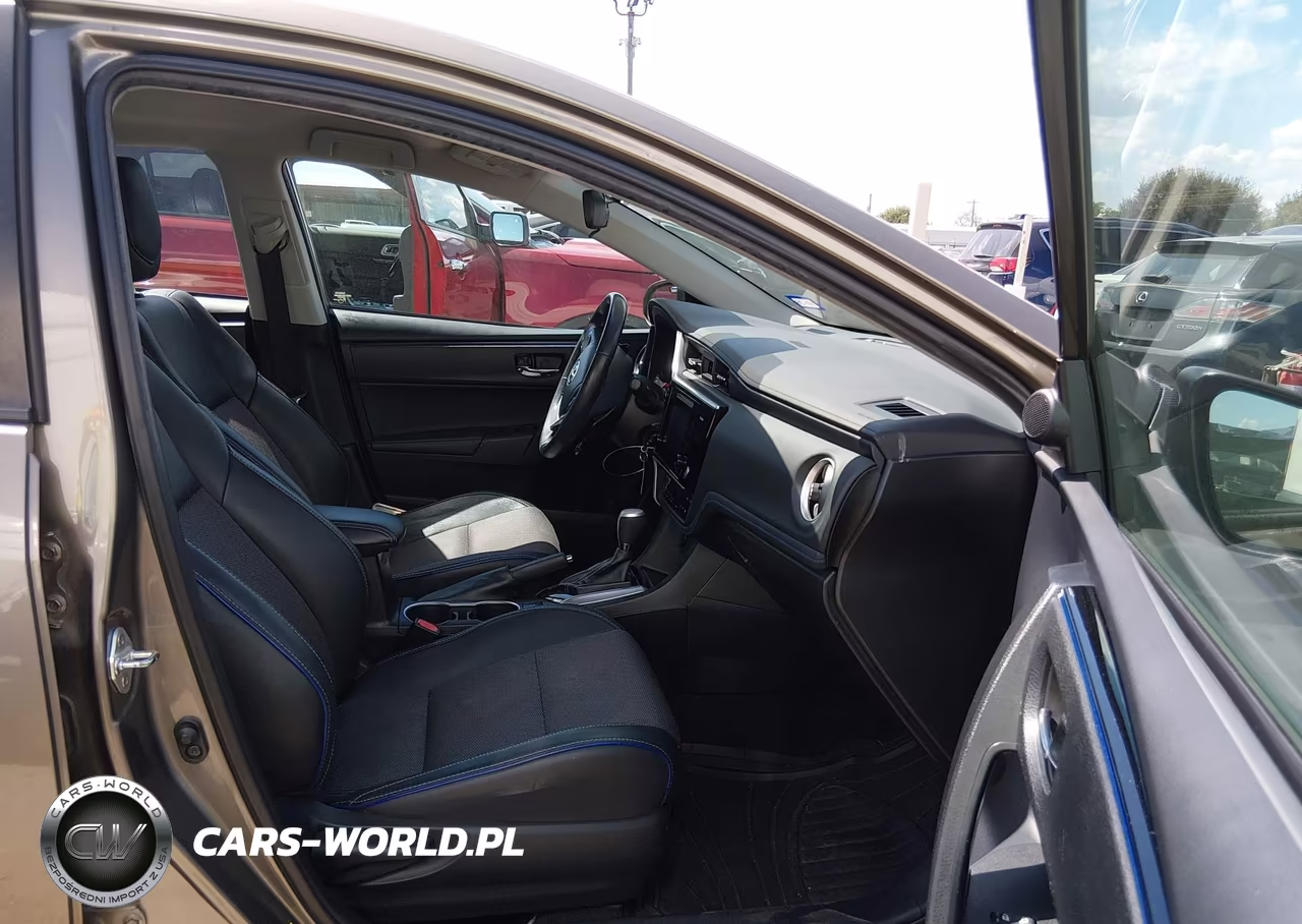 2017 Toyota Corolla Se VIN:2T1BURHE5HC833618 - 5