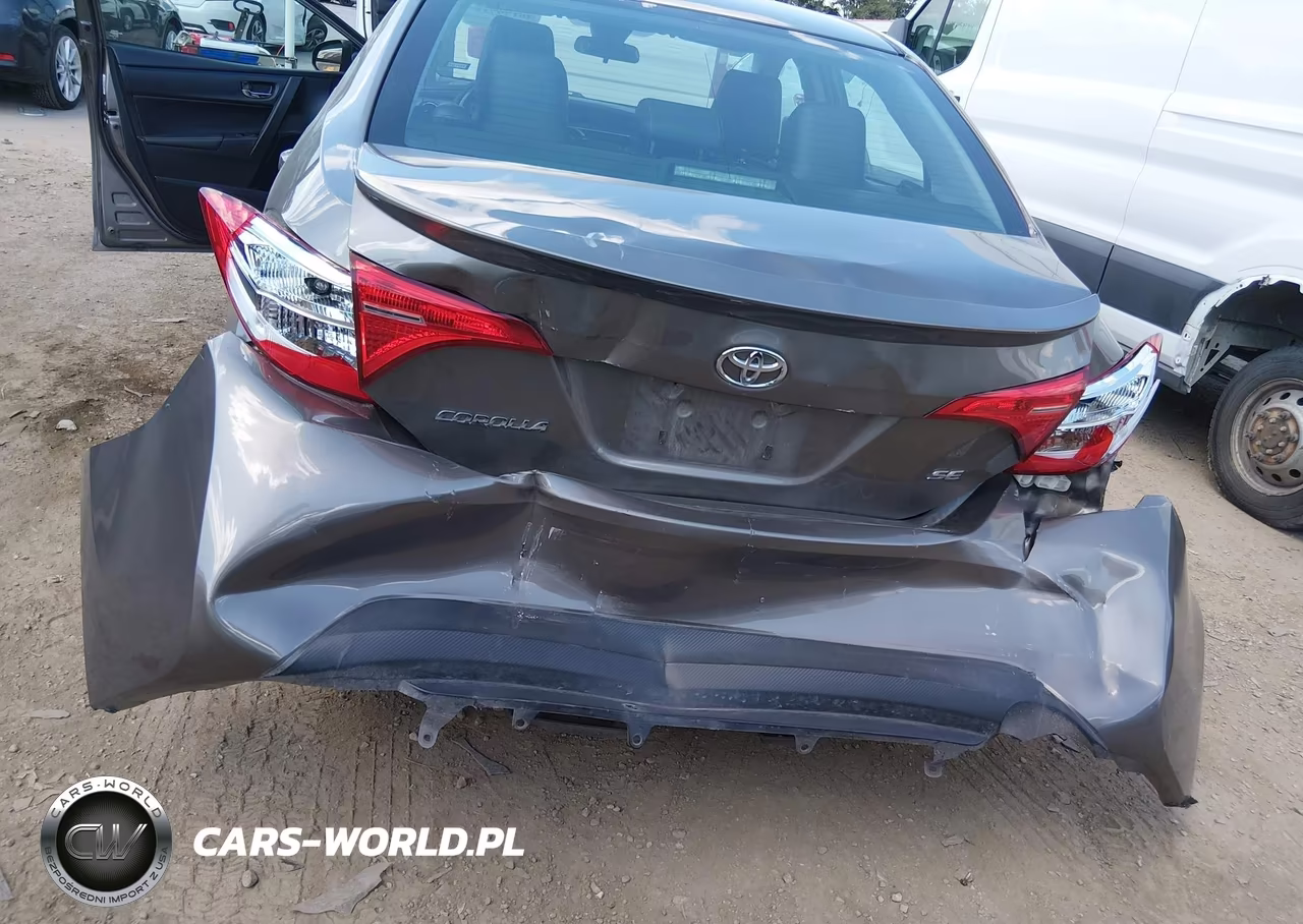 2017 Toyota Corolla Se VIN:2T1BURHE5HC833618 - 6
