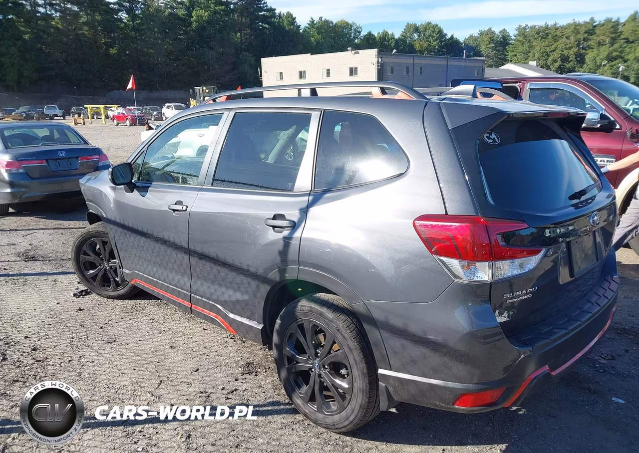 2022 Subaru Forester Sport VIN:JF2SKAJCXNH463551 - 14