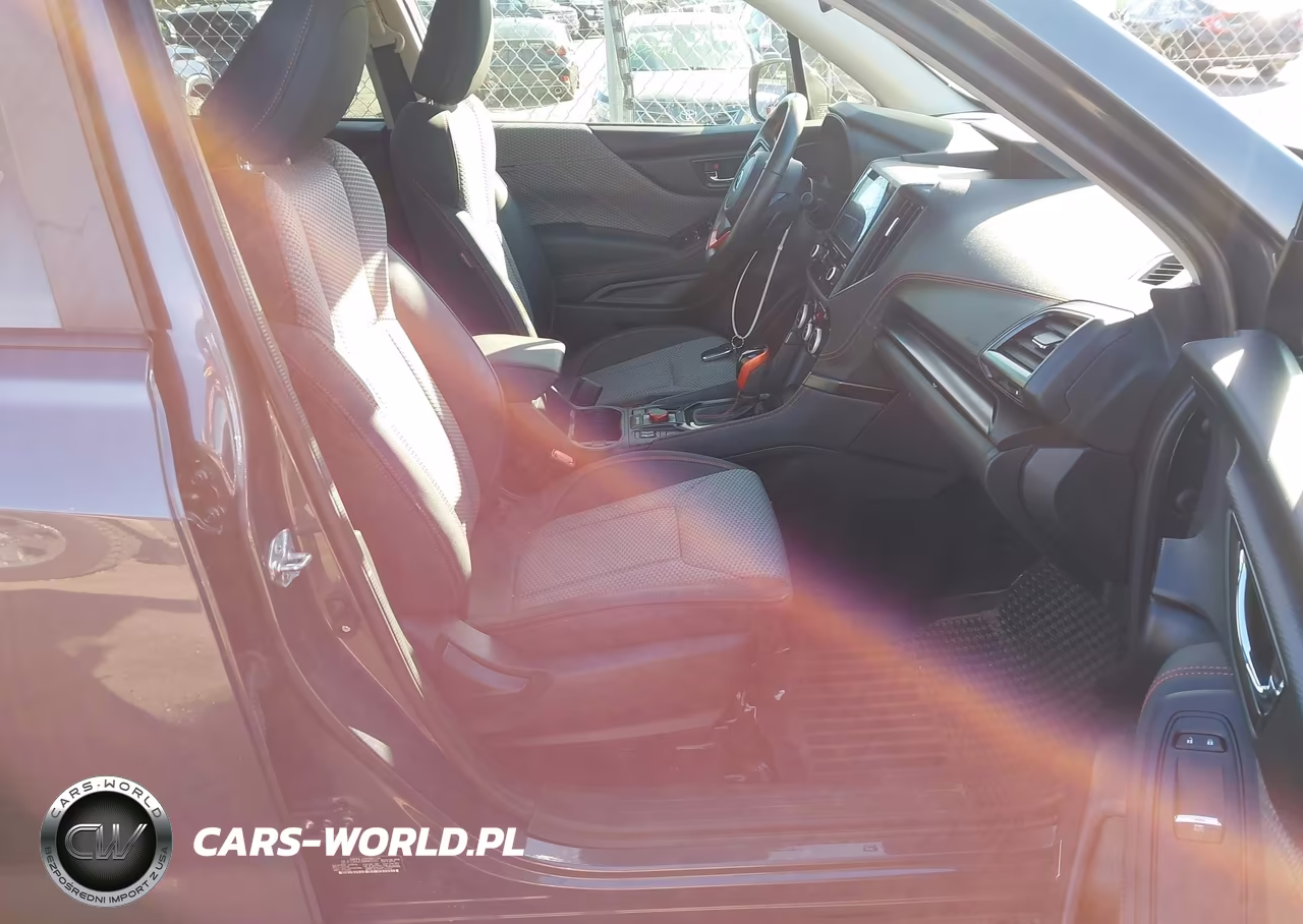 2022 Subaru Forester Sport VIN:JF2SKAJCXNH463551 - 5
