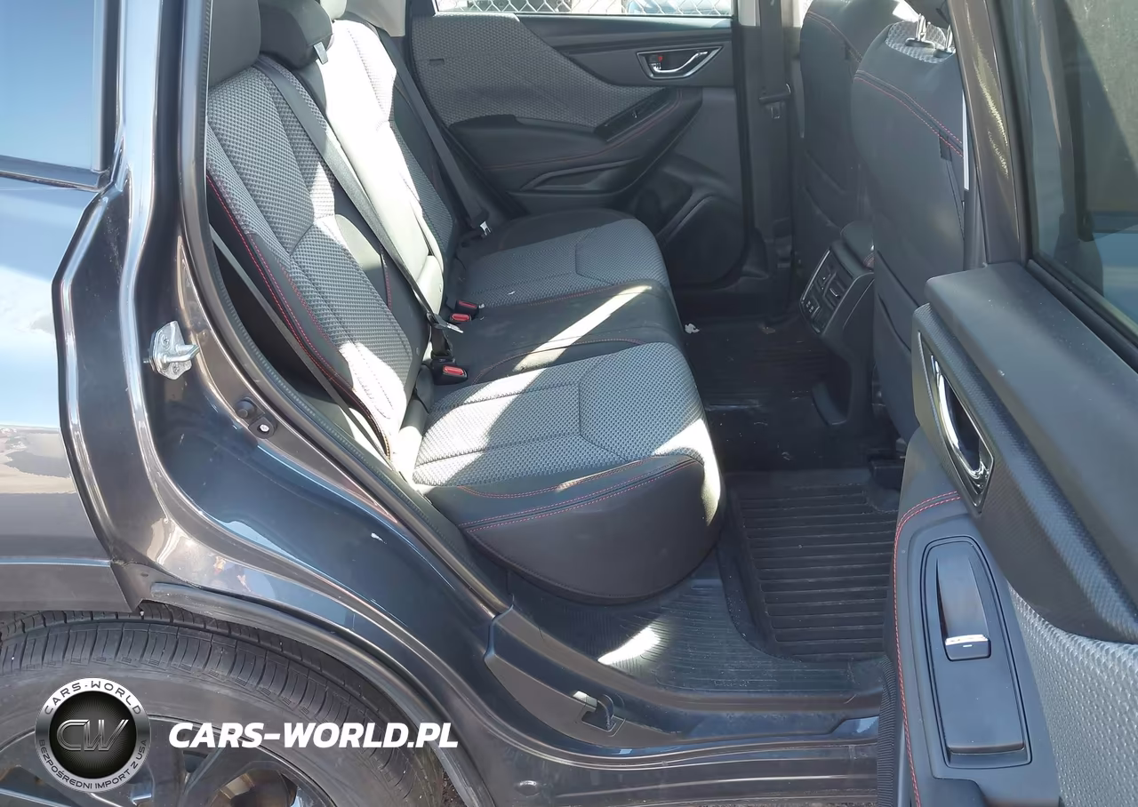 2022 Subaru Forester Sport VIN:JF2SKAJCXNH463551 - 8