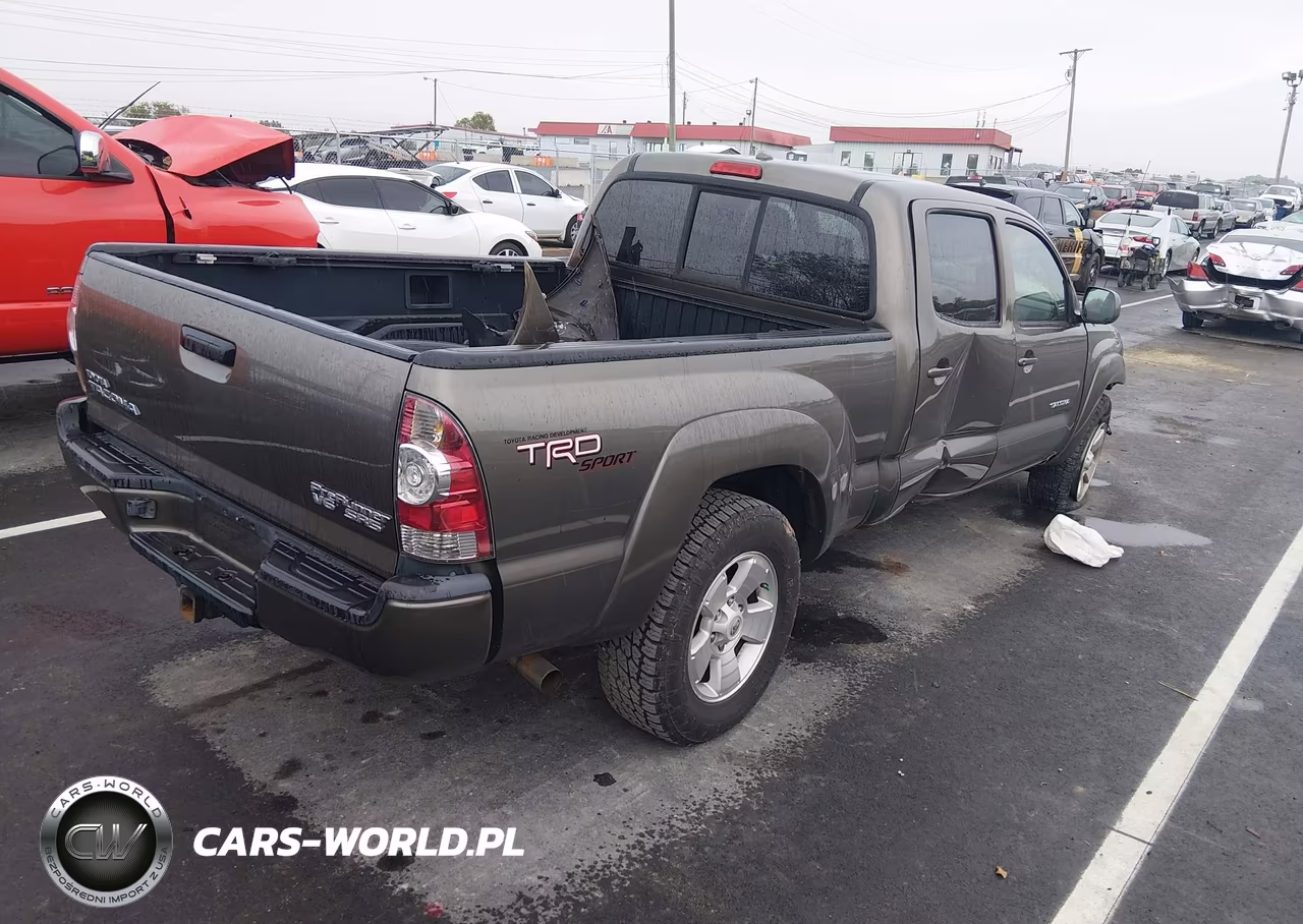 2009 Toyota Tacoma Prerunner V6 VIN:3TMKU72NX9M020264 - 4