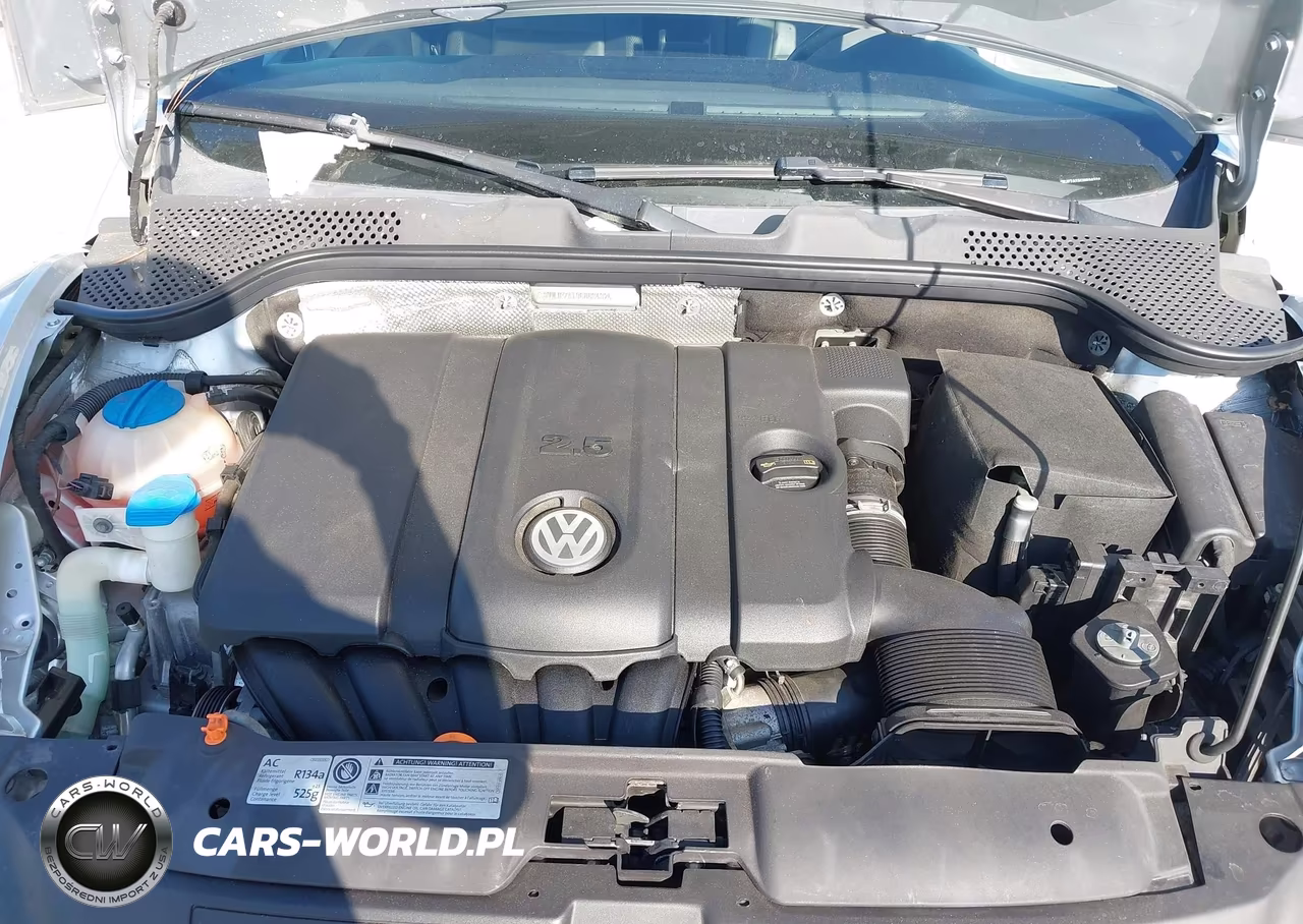 2012 Volkswagen Beetle 2.5L VIN:3VWJP7AT9CM634326 - 10