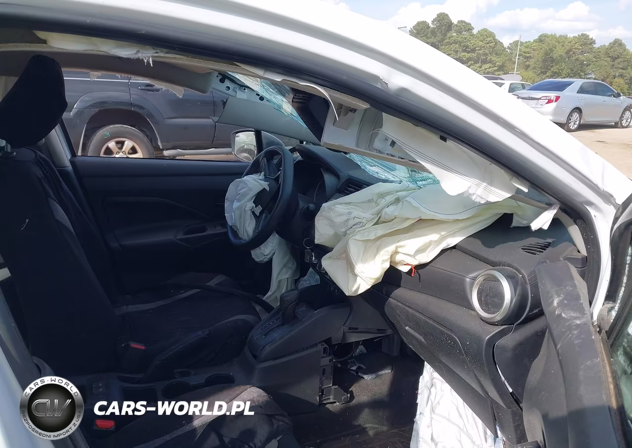 2024 Nissan Versa 1.6 S VIN:3N1CN8DV5RL815011 - 5
